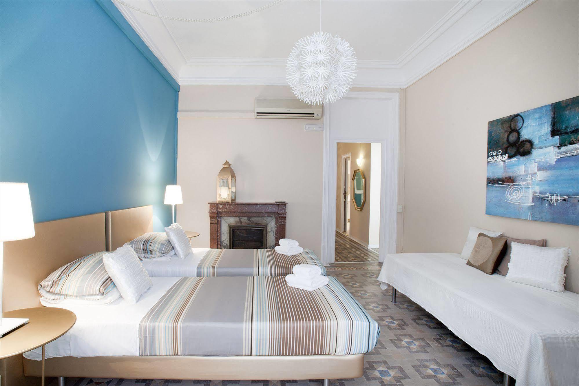 Casa Maca Guest House Barcelona Kültér fotó