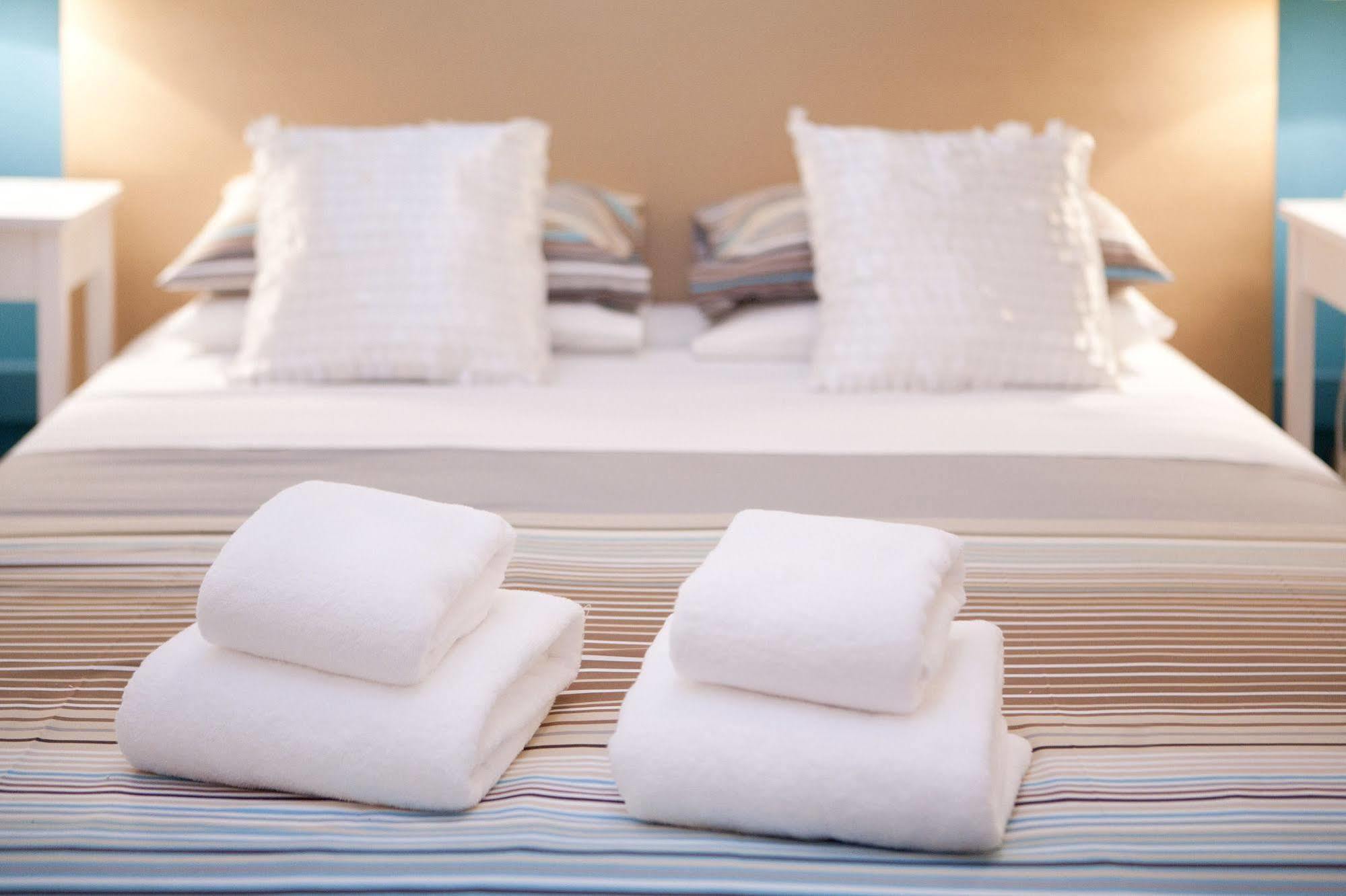 Casa Maca Guest House Barcelona Kültér fotó
